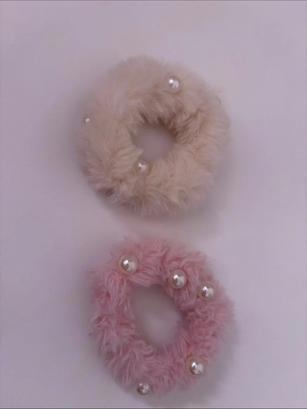 Faux Fur Pearl Scrunchie - Pink & Cream